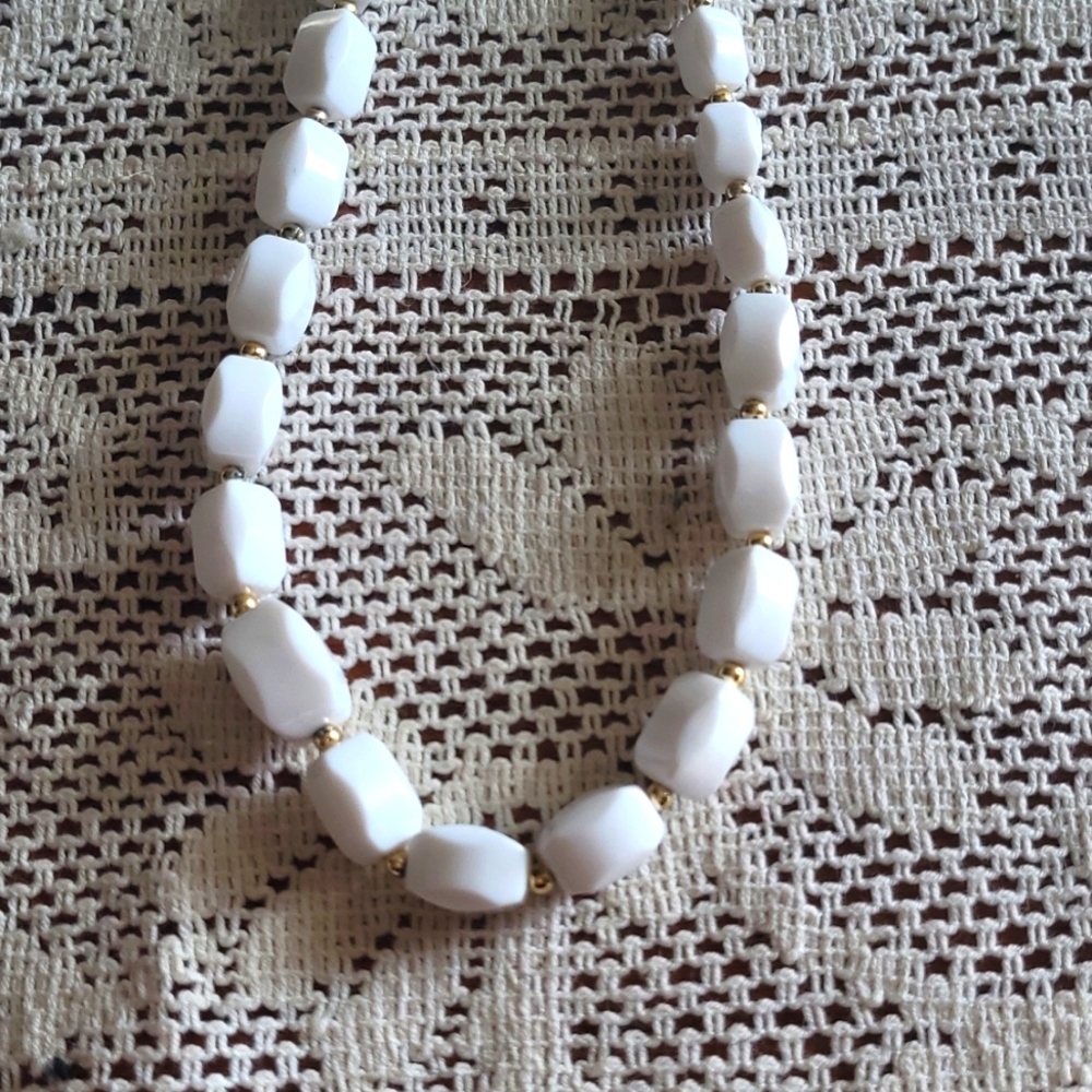 Simple white beaded necklace